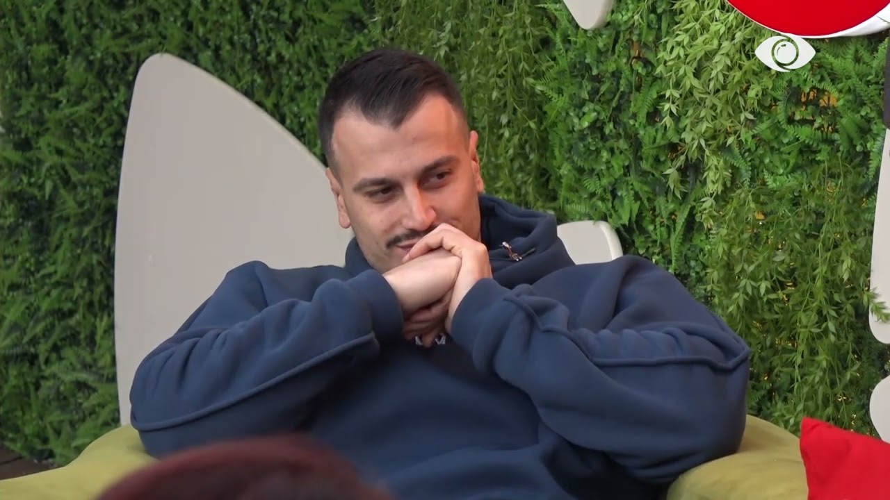 Brikena ka ngrirë nga i ftohti/ Mateo flet me Kristit teksa shikon banoren