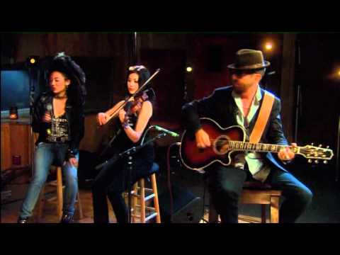 Dave Stewart, Judith Hill, Ann Marie Calhoun - Sweet Dreams (Songbook, live, 2011)