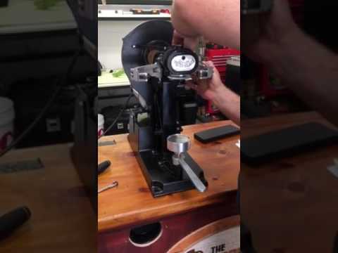 download lagu mp3 mp4 Crowler Sealer, download lagu Crowler Sealer gratis, unduh video klip Crowler Sealer