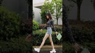Download lagu gadis cantik lagi jalan kaki #story mp3