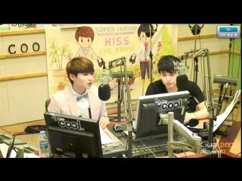 120507 Sukira Ryeowook singing to "MY MY"