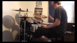 Sleater-Kinney - Faraway (drumming)