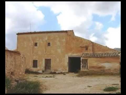 Jumilla - Large 3 Bedrooms Country House with a Bodega - (© White Villas In Spain)