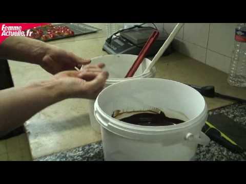comment remplir un oeuf de chocolat