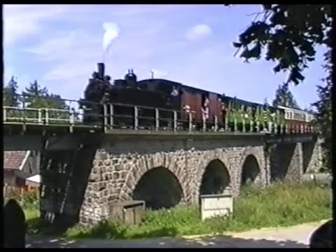 Provoz vlaků na JHMD v roce 1998 - Malletka jede do Nové Bystřice.