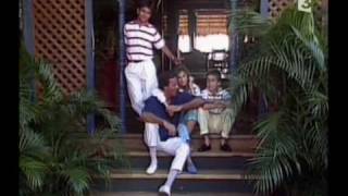 Julio Iglesias- 33 años-