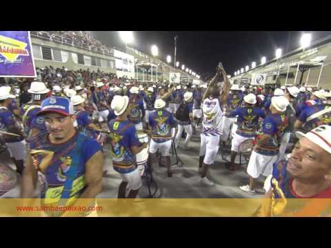 Ensaios Técnicos 2017: No coração da União da Ilha "Baterilha" dando show na Sapucaí