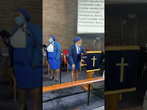 Hymn 240 - Sobheka phi na, Thixo| Nthuthu Mayekiso | Candlelight service