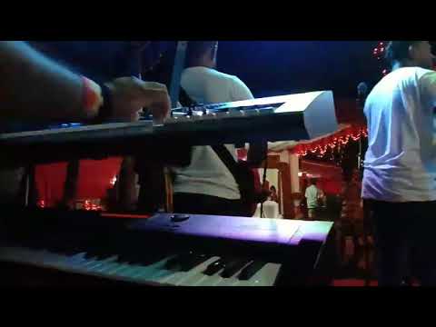 Rathu mal osariya of seven eighth music band...  Krishan thalagala...