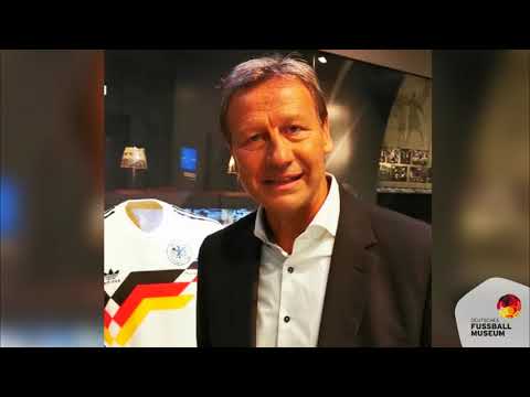 Guido BUCHWALD über DUELL mit MARADONA | WM 1990 | Weltmeister