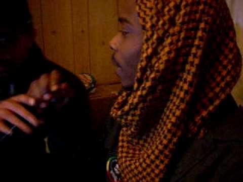 Mos Hood N SANGRE LATINAZ freestyling on a internet radio station in East london forest gate