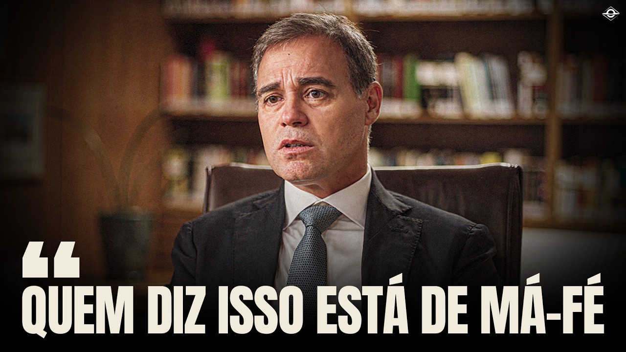 Risco à democracia? Estado Laico e o crescimento dos evangélicos