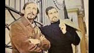 Music video thumbnail preview for Los Olimareños     Que pena by Los Olimareños