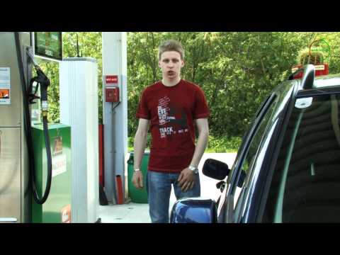 Sicherheitstipps auf der Tankstelle mit Stephan Rossegger.mp4