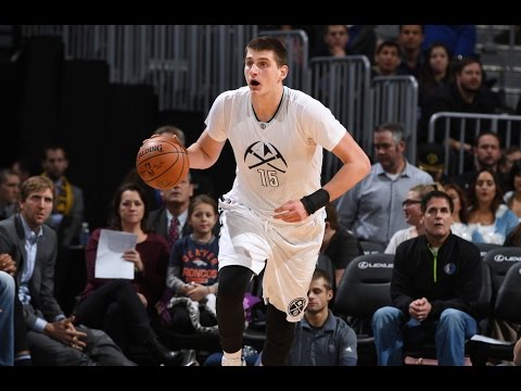 Nikola Jokic Drops 27/15/9 in Win Over DAL | 12.19.16