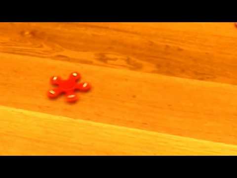 BEYBLADE FIDGET SPINNER BATTLES BURST!!!