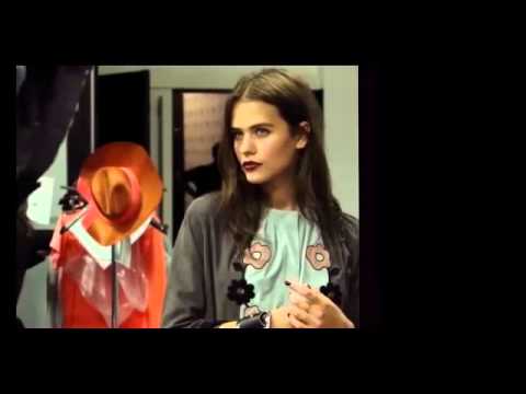 DARYA KOSTENICH backstage at Emporio Armani S/S 2016 (Milan)