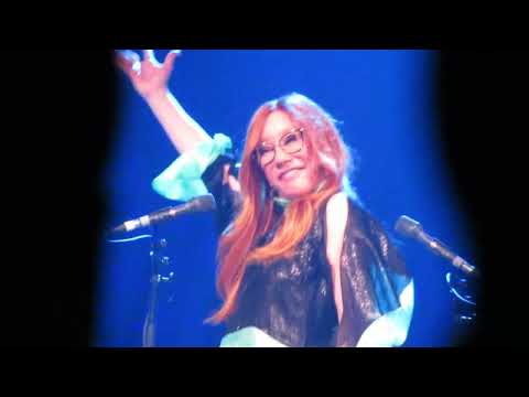 Tori Amos Amsterdam April 7th 2023  - Mother Revolution