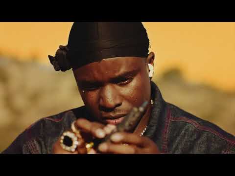 Video thumbnail for Hey Auntie