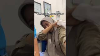 Download lagu momen lucu ketika wanita ini menangis takut suntik ‼️‼️#lucu  #cewek  #suntik  #takut  #shorts mp3