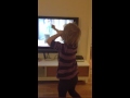 Maja Dansar Framför Tvn