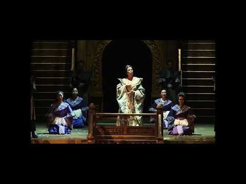 G.Puccini - Turandot - In questa reggia - G.Casolla, R.Pelizzari, A.Munafò, Coro Lirico Siciliano