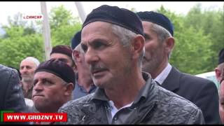 Рамзан Кадыров посетил отреставрированный зиярт шейха Гази-Хаджи в селении Симсир