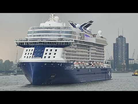The Celebrity APEX op 7 May 2023 in Rotterdam leaving