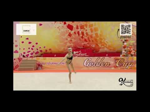 Lily Ramonatxo Hoop Golden Cup 🇪🇸