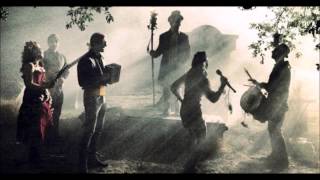 Delta Rae - Dance In The Graveyards