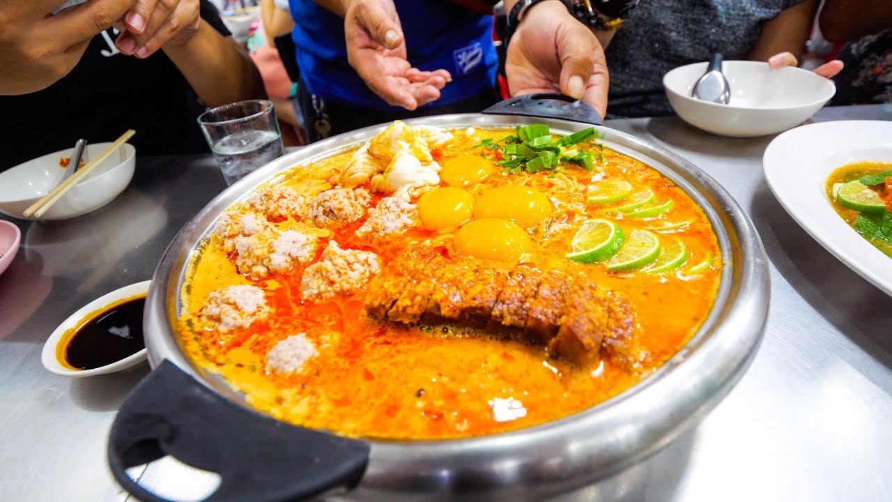Tom Yum Late-Night Food Tour - Bangkok
