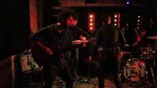 4 Minute Mile - Light On (Live in Berlin)