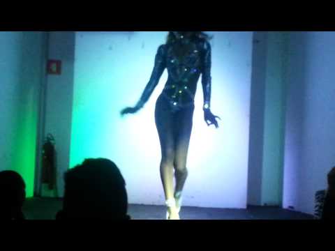 Yasmin Carraroh  na Freedon Club - Junho 2015 *Academia de Drags