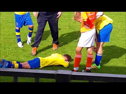 Mijn film mp4 fc kerkrade w jo13 1 tgen KVC Oranje JO13 1   0 2