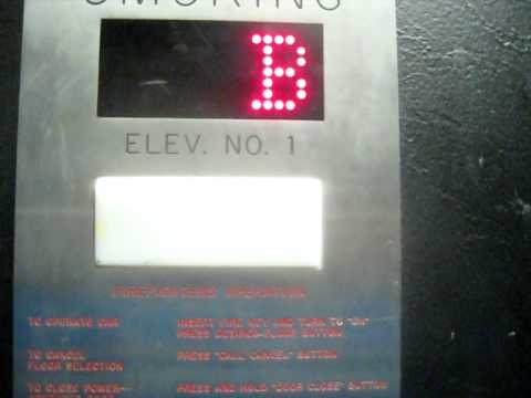 Small Montgomery Hydraulic Elevator At Hall Of State