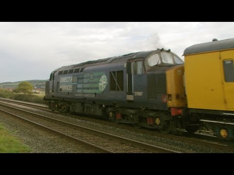 Prestatyn 28.10.2015 - DRS 37604 & 37667 on test train - Network Rail - class 37