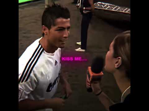 Lucky Girl When Ronaldo Notices Her..🙄😅