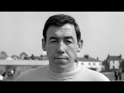 Gordon Banks [Best Saves]
