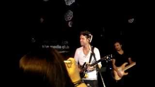 I Wanna Be Your Christmas - Andrew Allen live at the Media Club