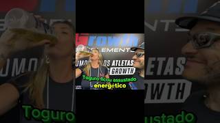 Ela tomou uma garrafa inteira de sabor energético!