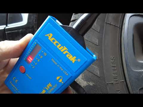 Mercedes Vito rear air conditioning pipes leaking - Part 1