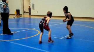 preview picture of video 'Nathan Maxwell, C.V.C.A. vs Austintown 65# @ Wooster Youth Wrestling Tournament, 2010'
