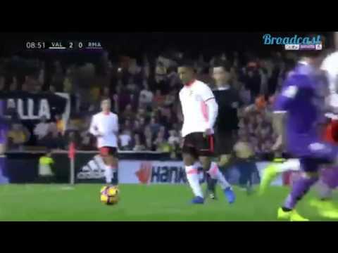 Gol de ORELLANA Valencia vs Real Madrid 2-0   [La liga] 22/02/2017