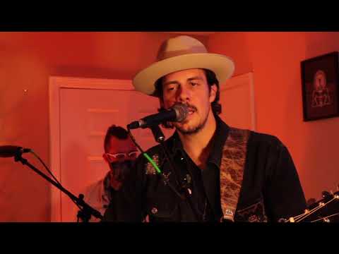 Everette - Momma I’ll Be Okay (Live from the Family Room)