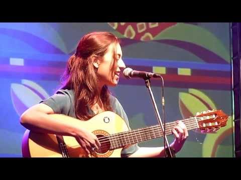 Toquinho com Verônica Ferriani [Fala, Canção] (8/2013) 1-14