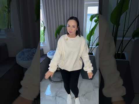 Bluza Lola Bianka crem cieplutka – miniatura 2 z 11