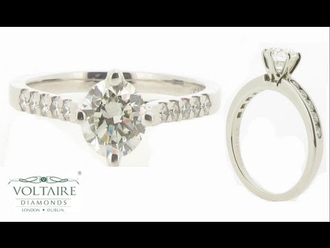 Round Brilliant Four Claw Compass Set Solitaire ER 1971