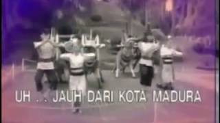 Download lagu Cintaku Luar Dalam (TOMMY ALI & NUNGKY RAHMAN) mp3