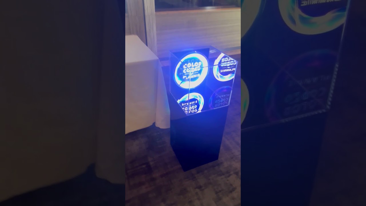 Promotional video thumbnail 1 for Hologram Box Displays