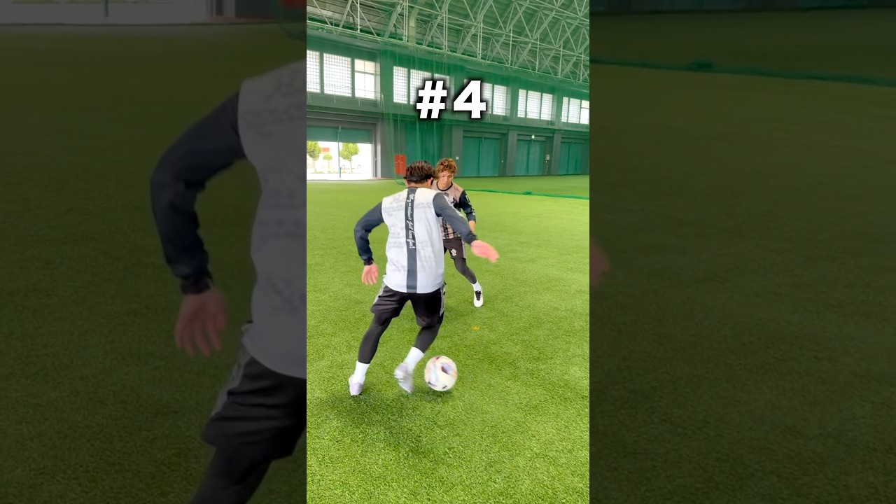 You should try 5 DRAG SCISSORS 💫⚽️#shorts #football